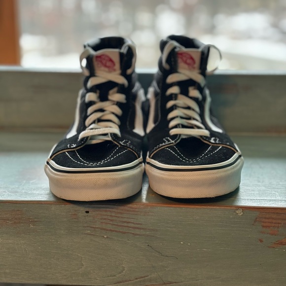 Women’s Vans suede hi tops - Picture 14 of 14